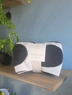 Threshold Black & White Large Dot Knit Throw